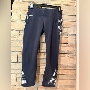 Athleta Navy Blue Reflective Dot Capri Legging Women’s Small